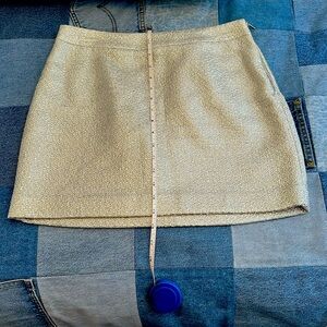 Gold size 6P banana republic mini skirt.
